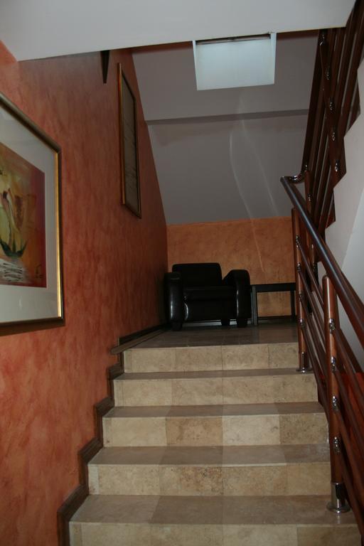 Hotel Tenishouse Marki  Kültér fotó